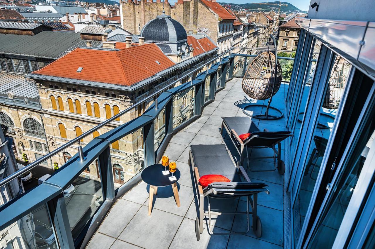 Up Hotel Budapest Eksteriør billede